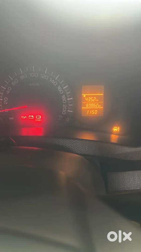Maruti Suzuki Swift 2017 Petrol 70000 Km Driven