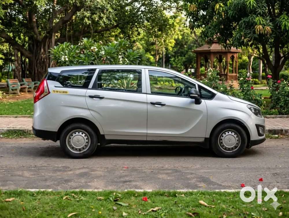 Mahindra Marazzo 2022 Diesel 163400 Km Driven