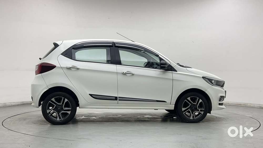 Tata Tiago Xza Plus, 2023, Petrol