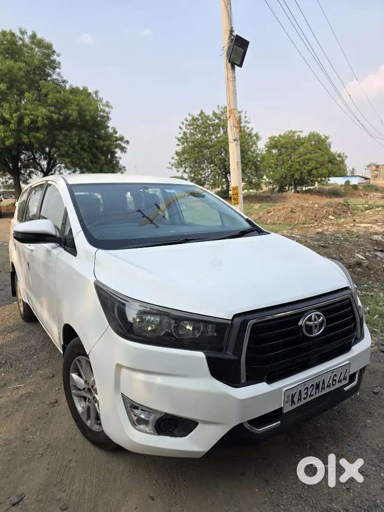 Toyota Innova Crysta 2018 Diesel Well Maintained
