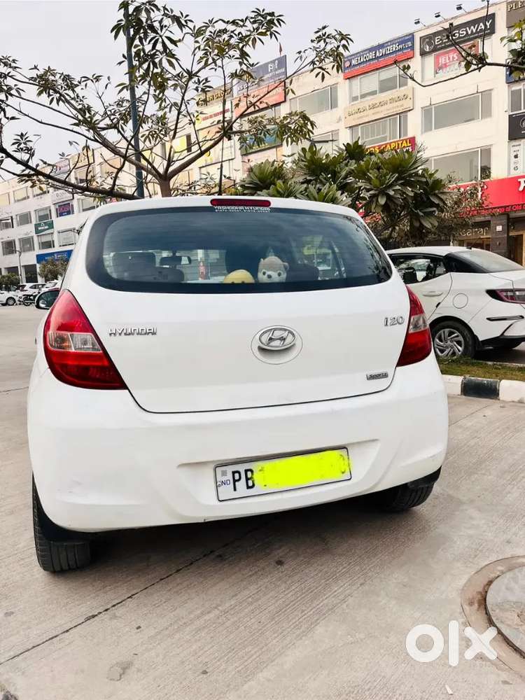 Hyundai I20 Sportz 2010  Excellent Condition  Well Maintained