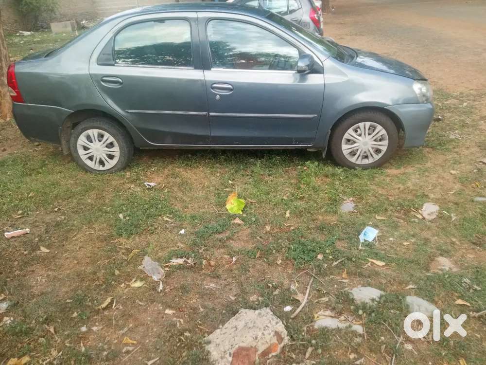 Toyota Etios 2015 Diesel 320000 Km Driven