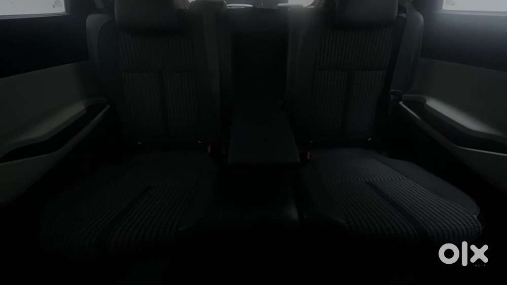 Kia Carens Prestige 1.5 Turbo Petrol Imt 7 Str, 2023, Petrol