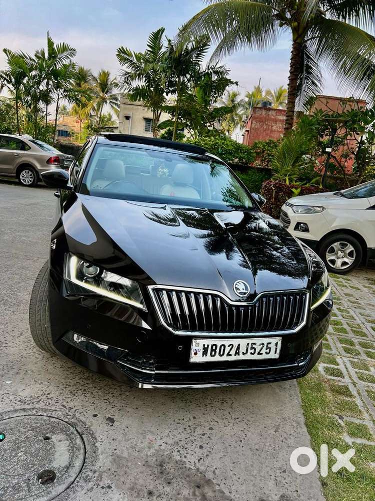 Skoda Superb Petrol Automatic 2016-2019 Pristine Condition