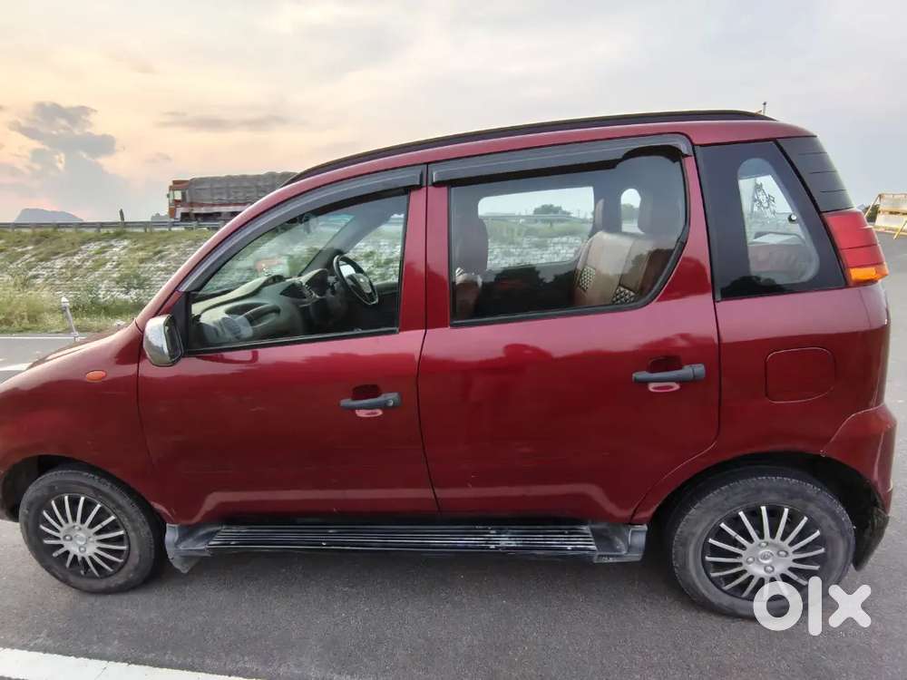 Mahindra Quanto 1.5 C2 2013