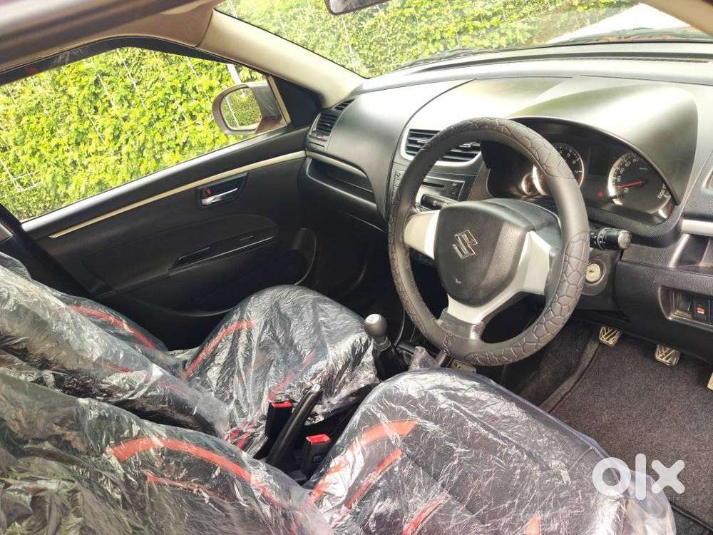 Maruti Suzuki Swift Vxi 1.2 Abs Bs-iv, 2014, Petrol