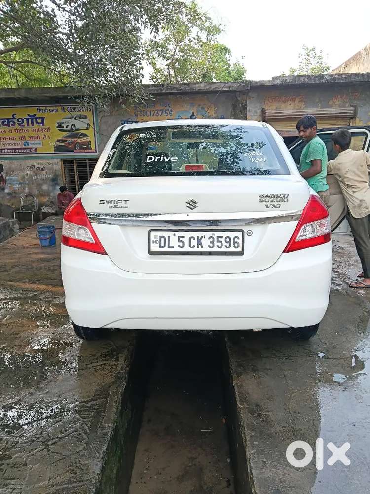 Maruti Suzuki Dzire 2013 Cng