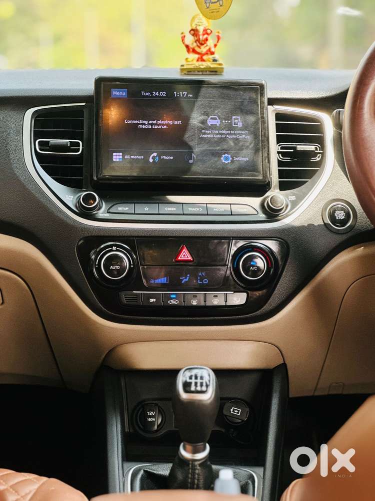 Hyundai Verna 1.5 Sx Petrol Mt, 2022, Petrol