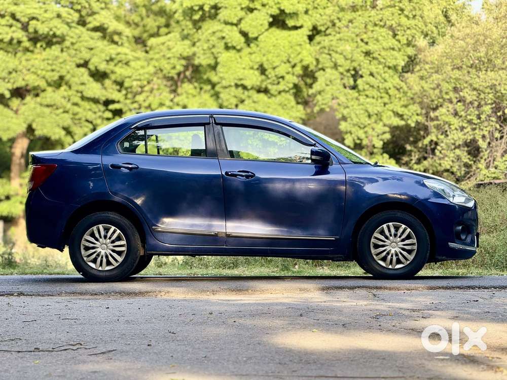 Maruti Suzuki Dzire 1.2 Vxi Amt, 2018, Petrol