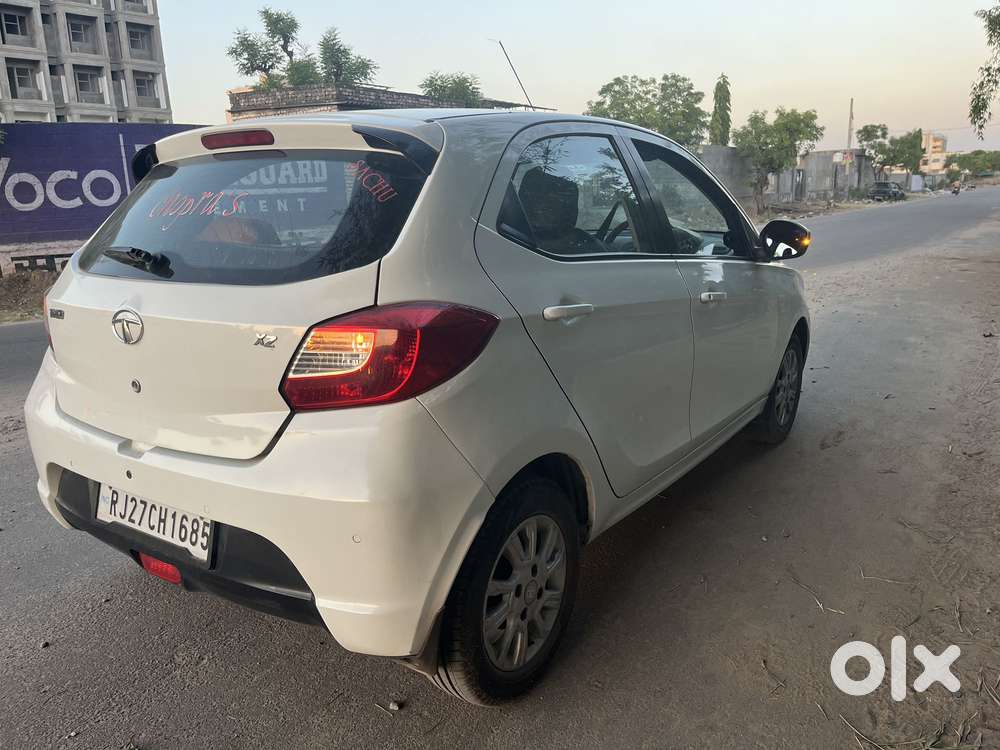 Tata Tiago 1.2 Revotron Xz (o), 2019, Petrol