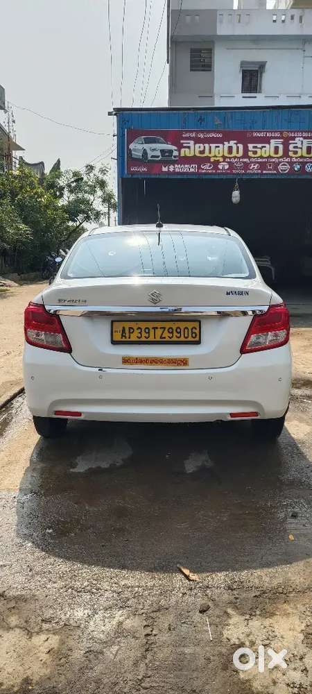 Maruti Suzuki Dzire 2021 Petrol 82000 Km Driven