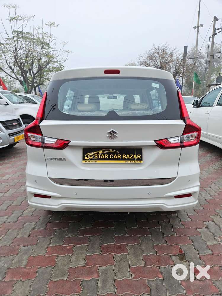 Maruti Suzuki Ertiga 2022-2023 Vxi Cng, 2022, Cng & Hybrids