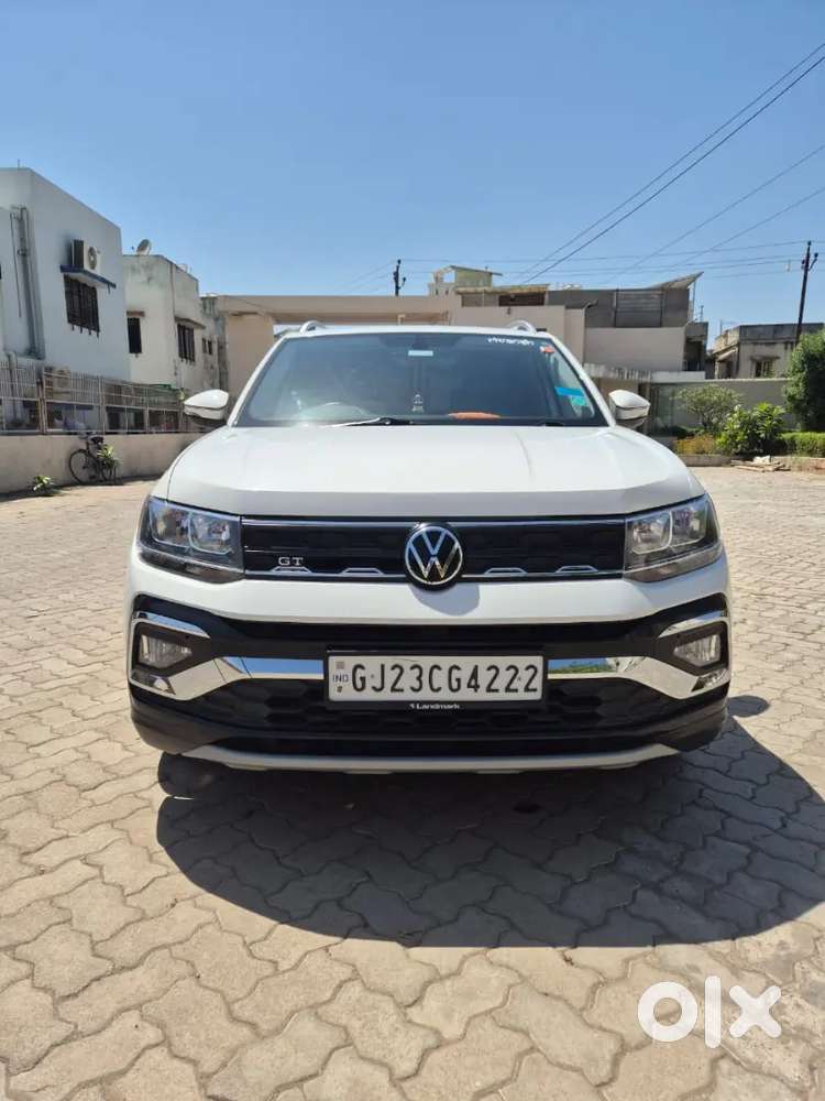 Volkswagen Taigun 2023 Petrol 27000 Km Driven