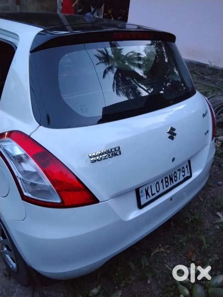 Maruti Suzuki Swift 2013 Petrol 106000 Km Driven
