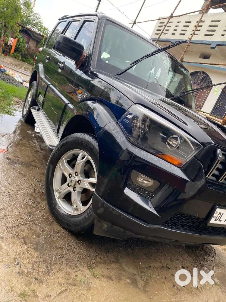 Mahindra Scorpio Hybrid 2018