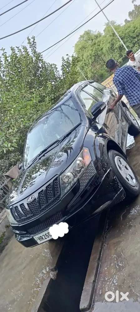 Mahindra Xuv500 2014 Diesel 80400 Km Driven