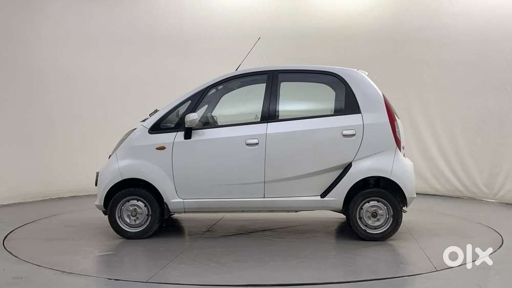 Tata Nano Xta, 2016, Petrol