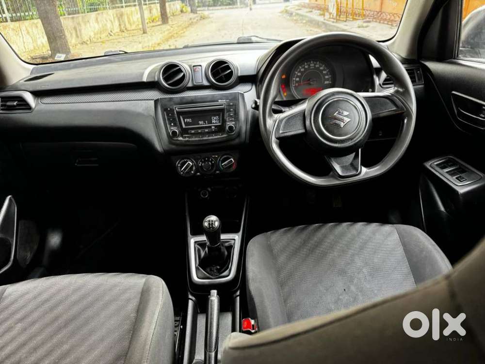 Maruti Suzuki Swift 1.2 Lxi (o), 2022, Petrol