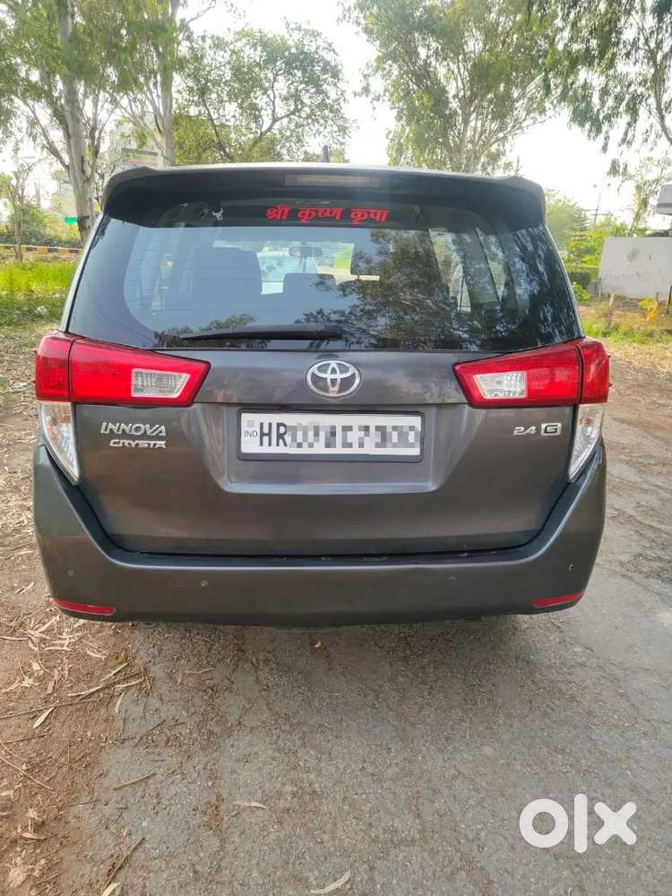 Toyota Innova Crysta 2020 Diesel 170000 Km Driven