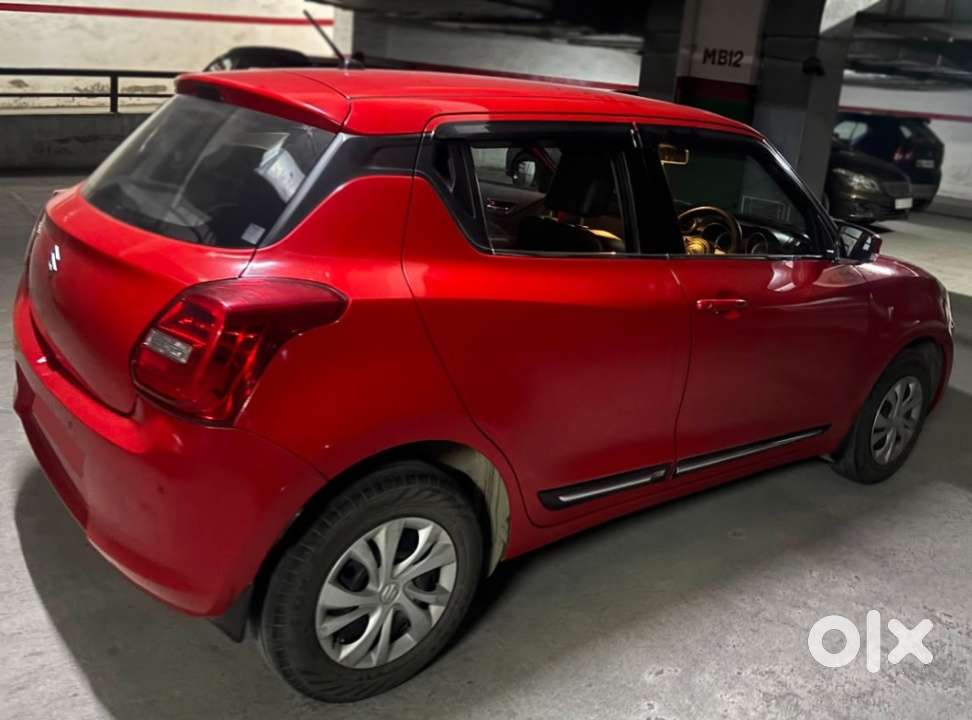 Maruti Suzuki Swift Vvt Vxi, 2021, Petrol