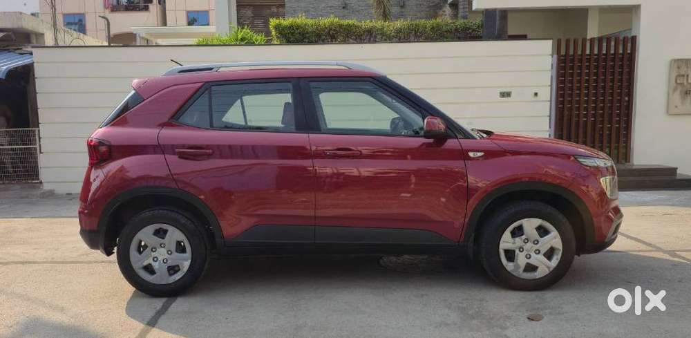 Hyundai Venue S Diesel, 2020, Diesel