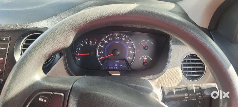 Hyundai Grand I10 Sportz 2015 Diesel