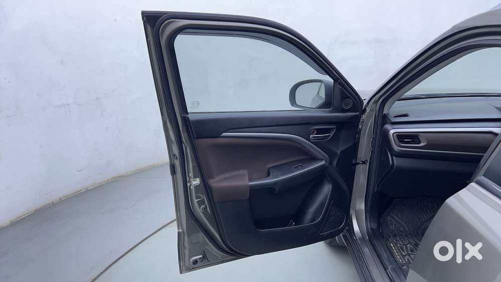 Maruti Suzuki Brezza Zxi Plus At, 2022, Petrol