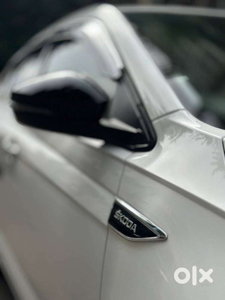 Skoda Slavia, 2022, Petrol