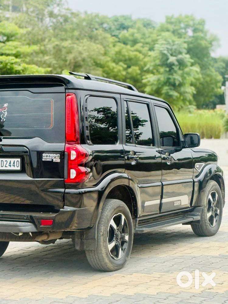 Mahindra Scorpio Classic 2.2 S 11 Mt 7 Cc, 2024, Diesel