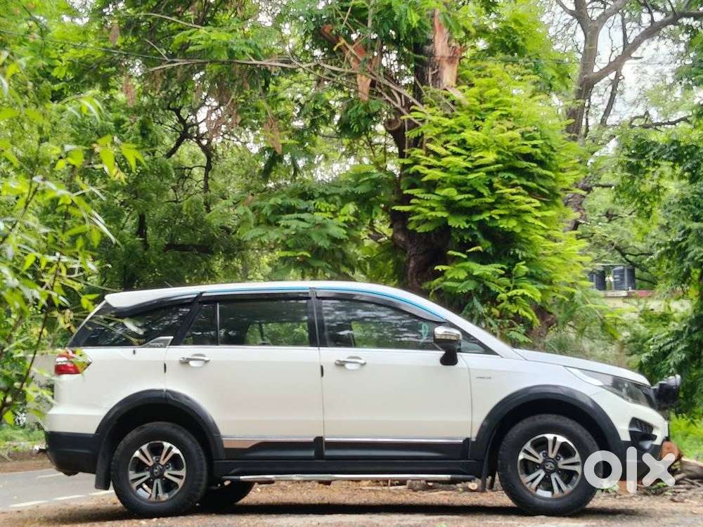 Tata Hexa 2.2 Xe 4x2 7 Str, 2017, Diesel