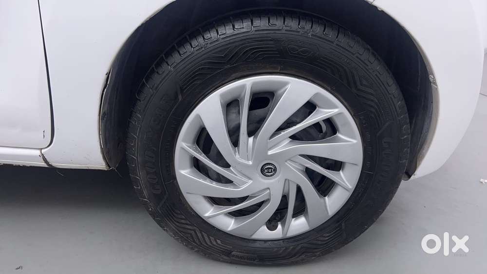 Datsun Redigo T Option, 2019, Petrol