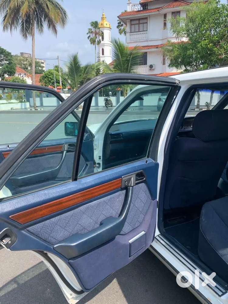 Mercedes-benz W124 E250 1996 Diesel Good Condition