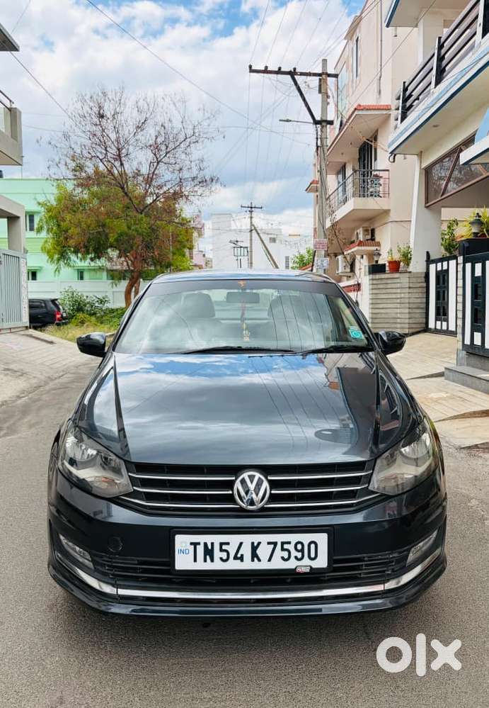 Volkswagen Vento Celeste 1.6 Highline, 2015, Diesel