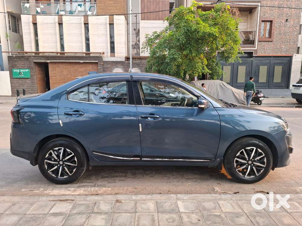 Maruti Suzuki Dzire ZXi Plus AGS, 2025, Petrol