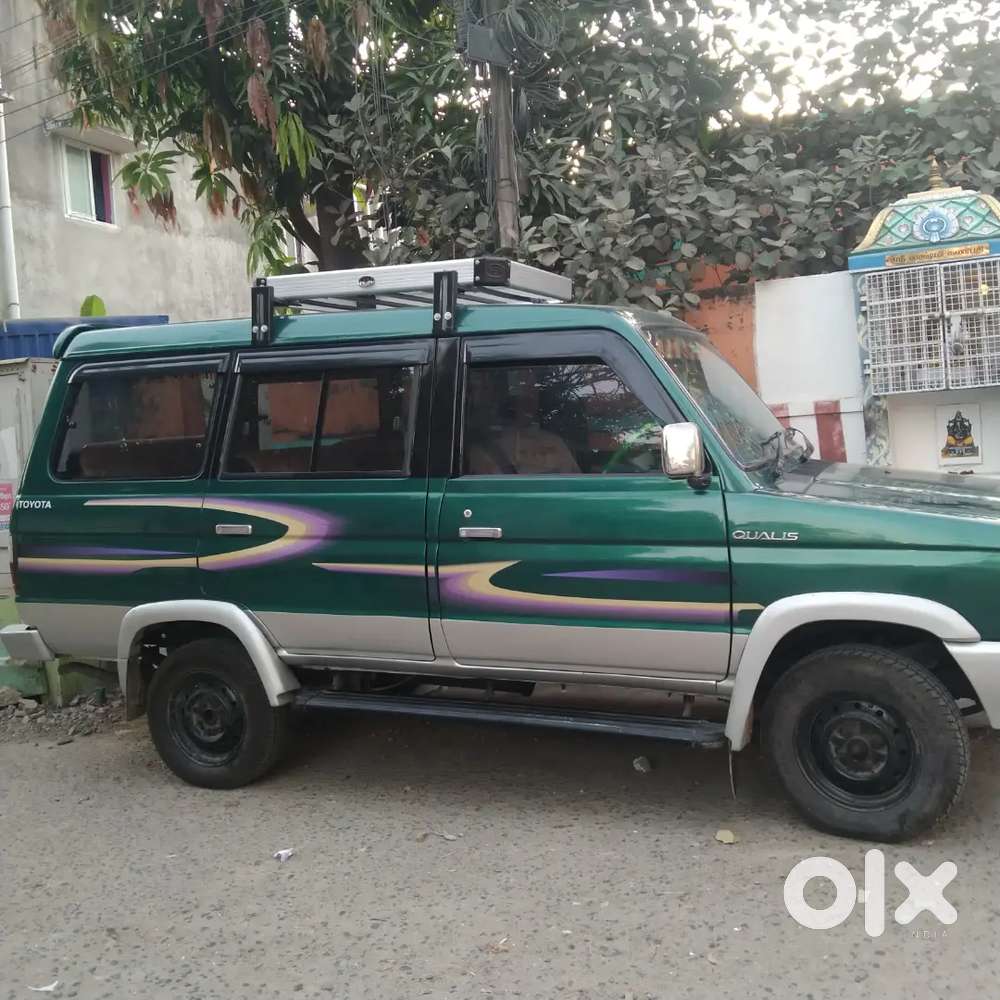 Toyota Qualis 2001 Diesel 100000 Km Driven