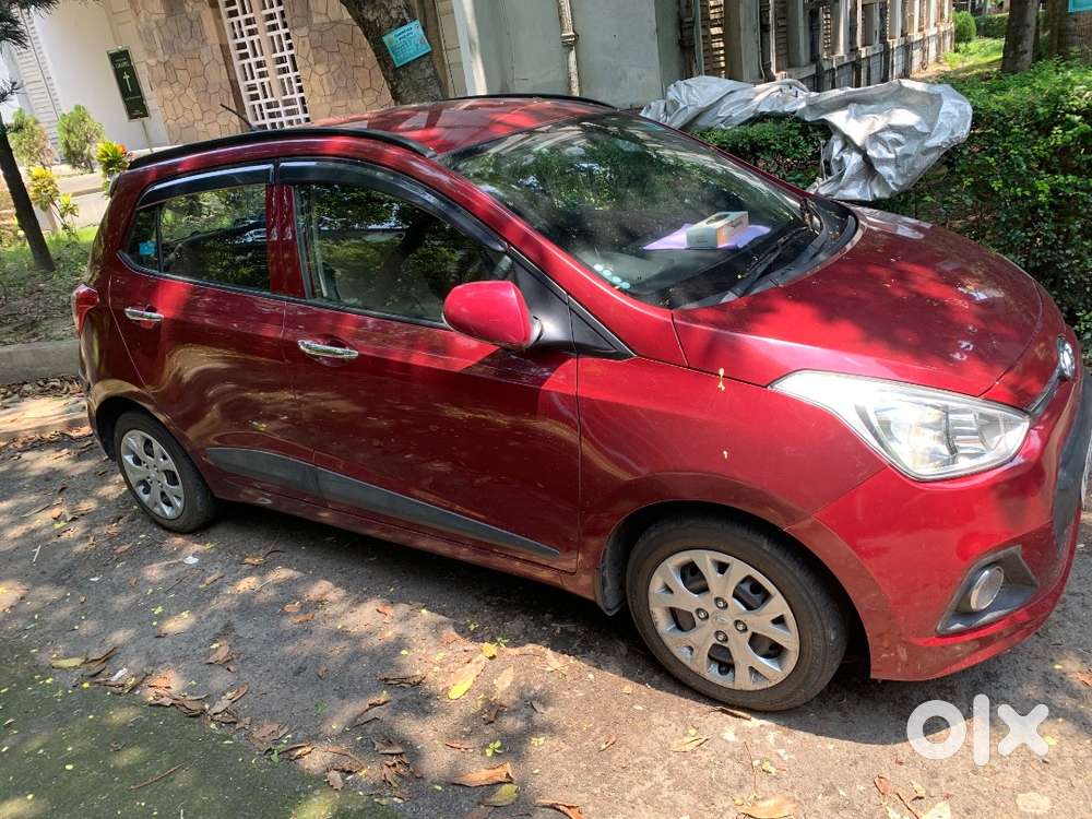 Grand I102.5
