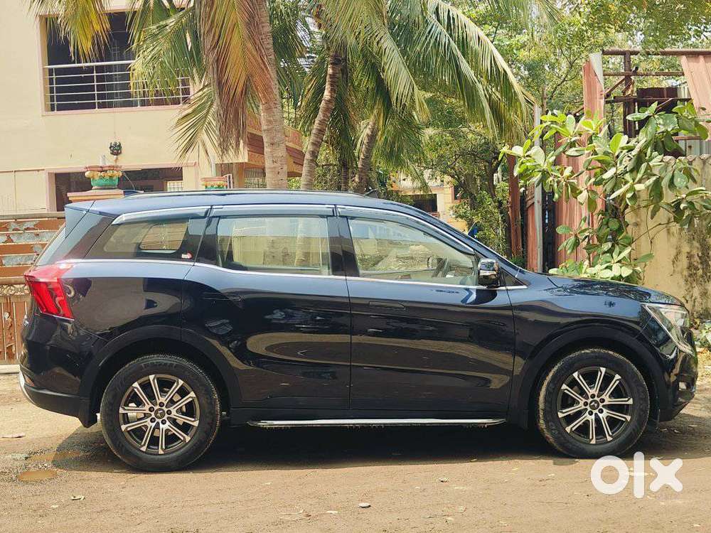 Mahindra Xuv700 2.0 Ax 7 Petrol At Str, 2021, Petrol