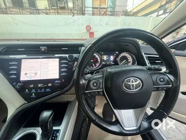 Toyota Camry Hybrid, 2021, Petrol