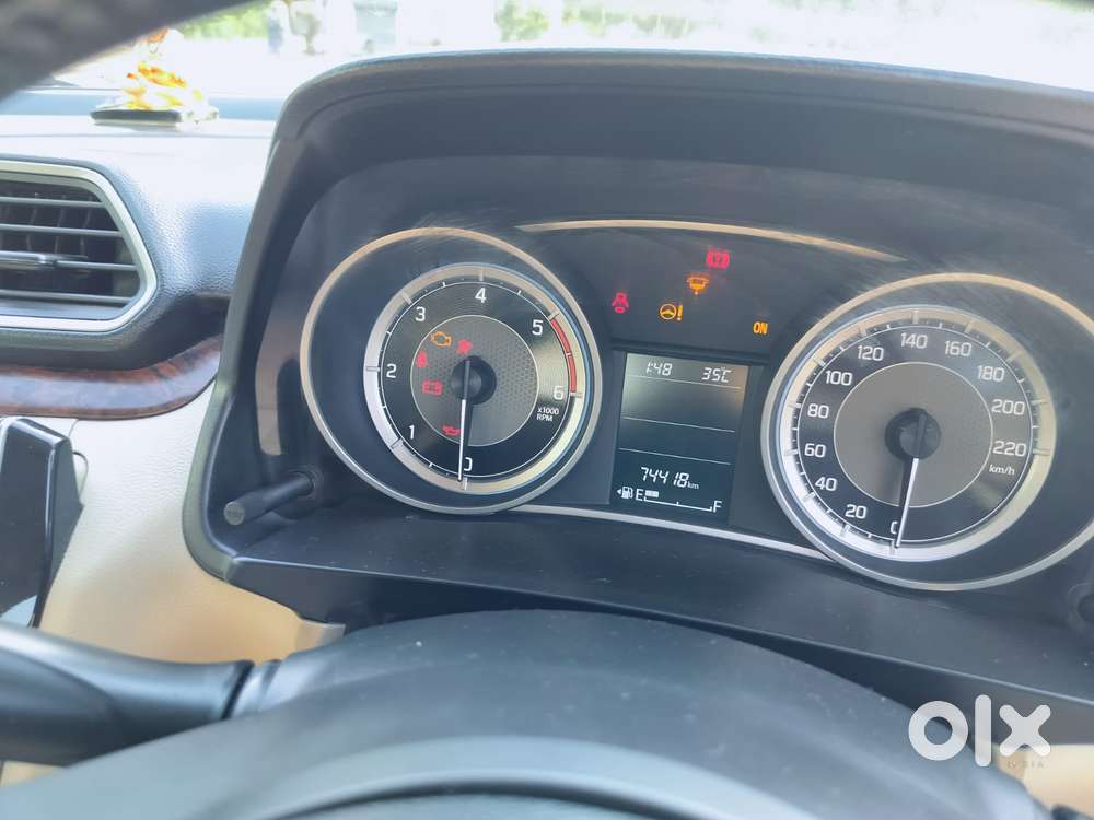 Maruti Suzuki Dzire 2017-2020 Zdi, 2017, Diesel