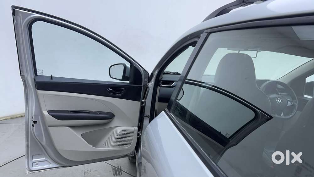 Renault Triber Rxt, 2021, Petrol