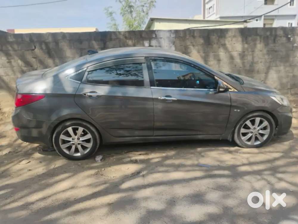 Hyundai Verna Sx Crdi Automatic 2013