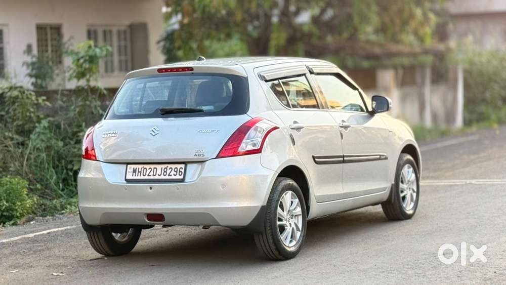 Maruti Suzuki Swift Petrol 2014 Top Model