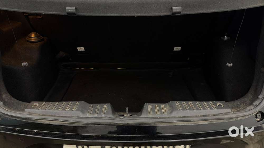 Tata Altroz Xz Plus (s) Dark Edition, 2021, Petrol