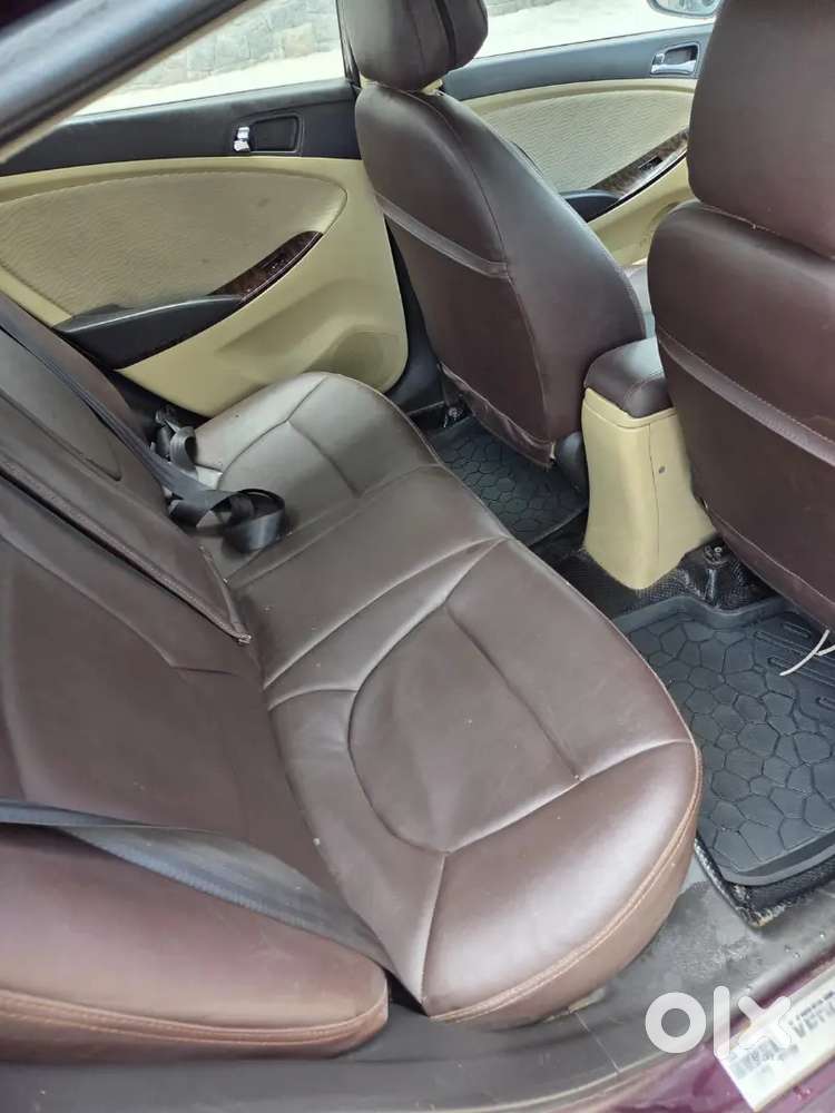 Hyundai Verna Fluidic 1.6 Sx 2012
