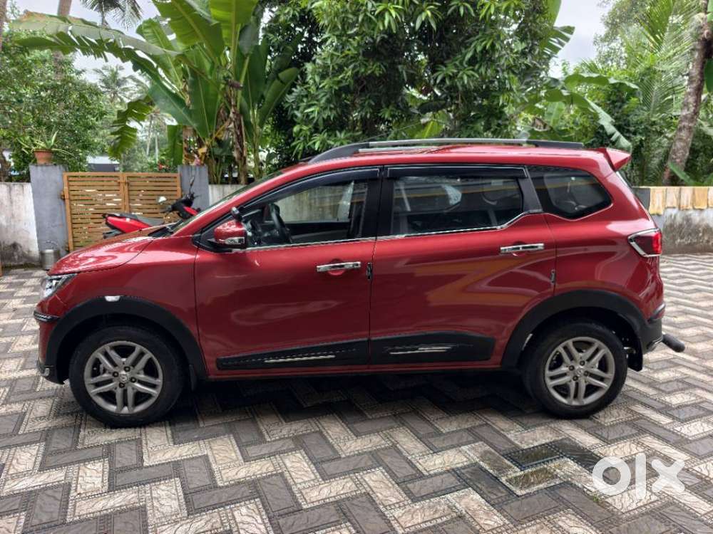Renault Triber Rxz, 2019, Petrol