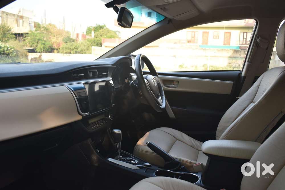 Toyota Corolla Altis G At, 2017, Petrol