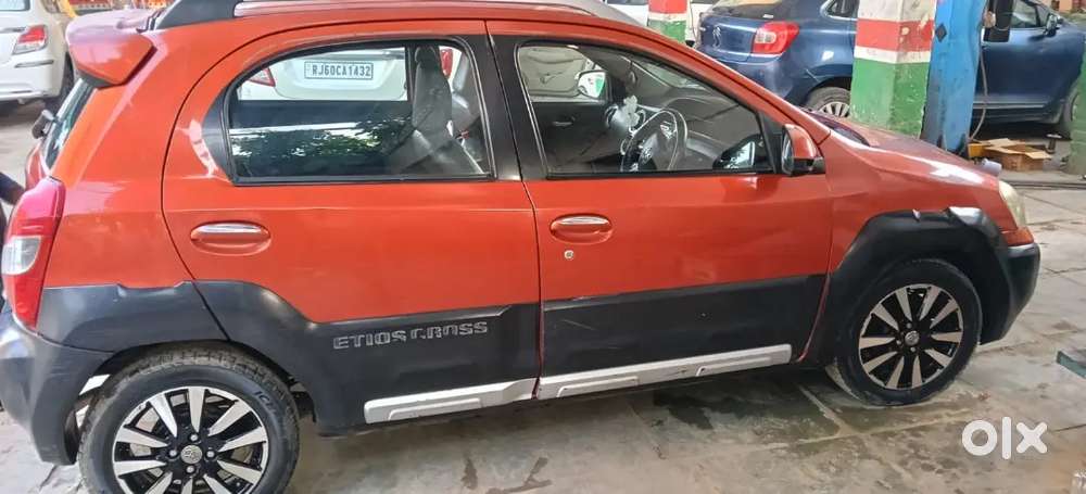 2014 Toyota Etios Cross
