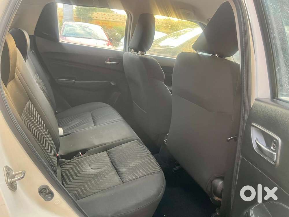 Maruti Suzuki Swift Vxi Ags, 2020, Petrol