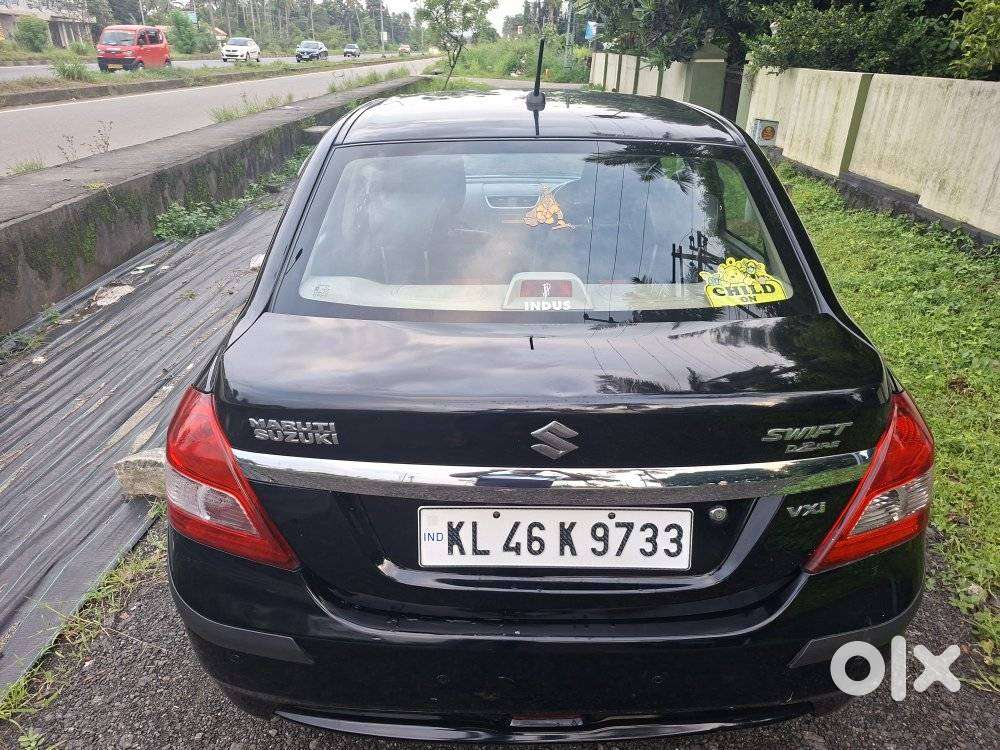 Maruti Suzuki Swift Dzire 1.2 Vxi Bsiv, 2014, Petrol