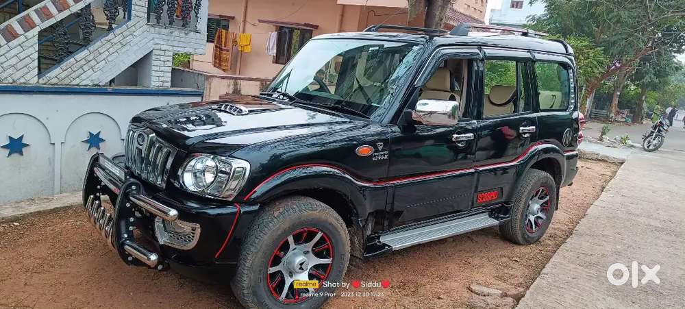 Mahindra Scorpio